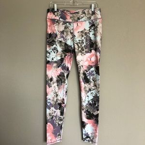 Fabletic floral leggings